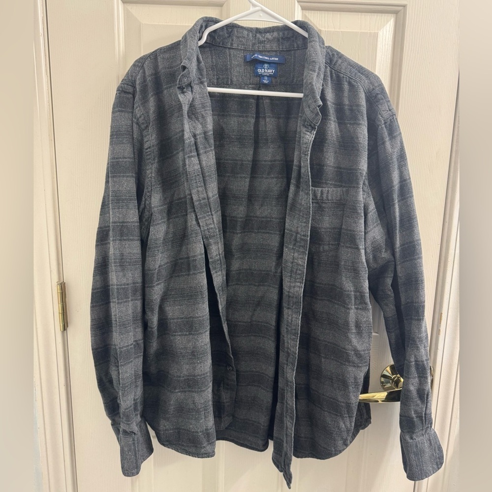 Old Navy Slim Fit Gray Plaid Button-Up Shirt